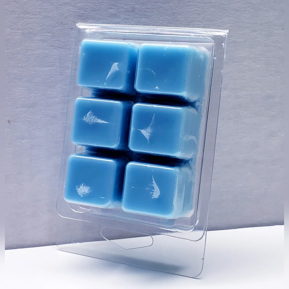 WHIPPED COCONUT MILKSHAKE -Bath & Body Works Candle Wax Melts- $8 per pack